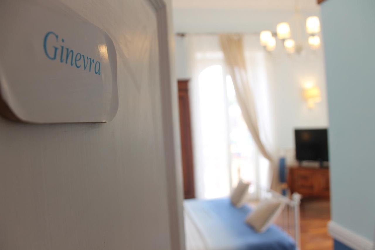B&B Le Sorelle Napoli Ngoại thất bức ảnh